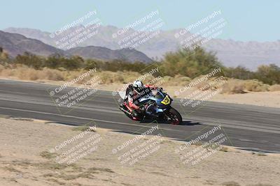 media/Oct-04-2025-CVMA (Sat) [[408bcdd6e4]]/Race 15-Femmewalla-Femmewalla UL/